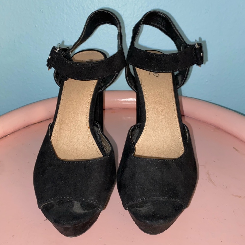 Black velvet heals